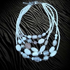 CHICOS WHITE BEADED NECKLACE 14" ADJUSTABLE STONE FABRIC